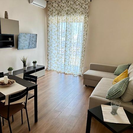 Napule House - Napoli Appartamento In Centro Εξωτερικό φωτογραφία